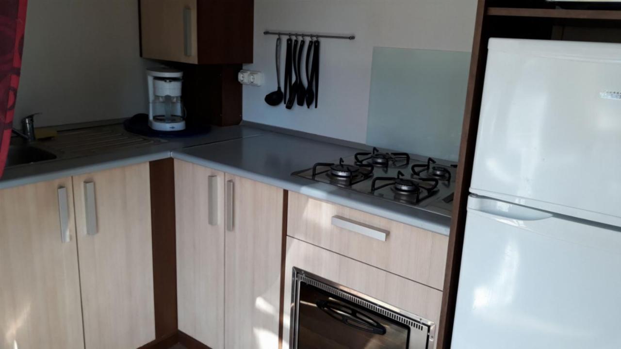 Camping Le Pre Saint-Andre Souvignargues 외부 사진