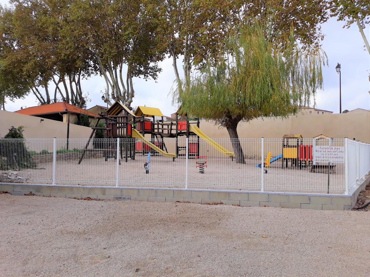 Camping Le Pre Saint-Andre Souvignargues 외부 사진